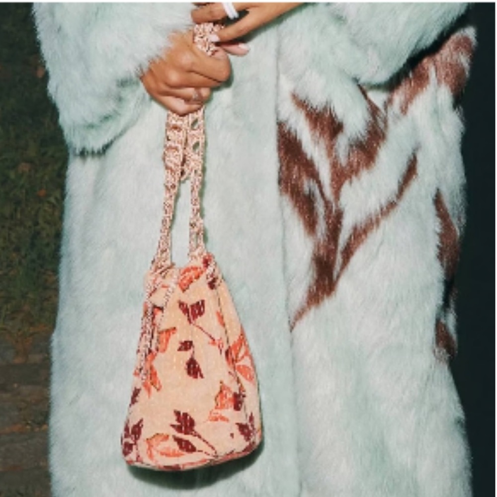 Floral Leaf Forest Fairy Free People Bucket Style Crossbody Bag